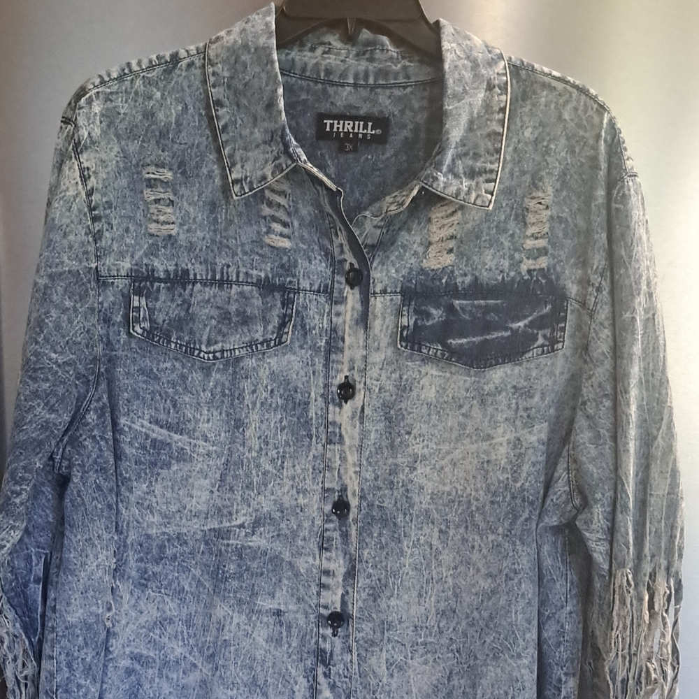 Thrill Jeans Button Front Destroyed Distressed De… - image 4